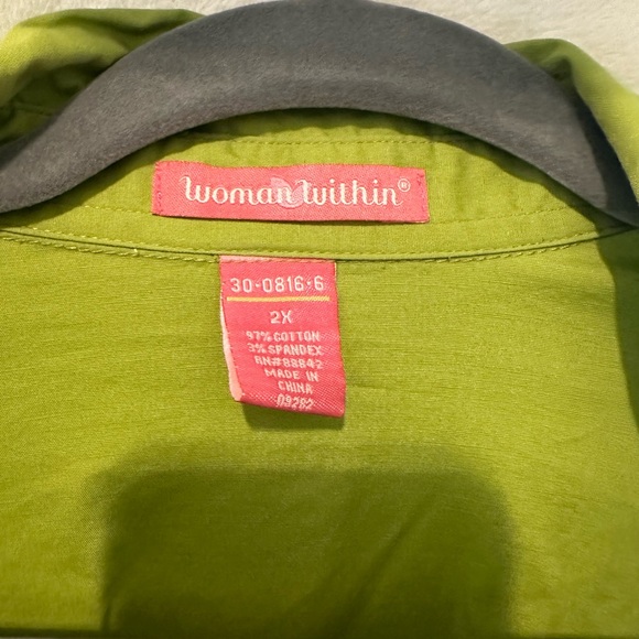 Button Up Tunic with Rounded Hem - Picture 2 of 2